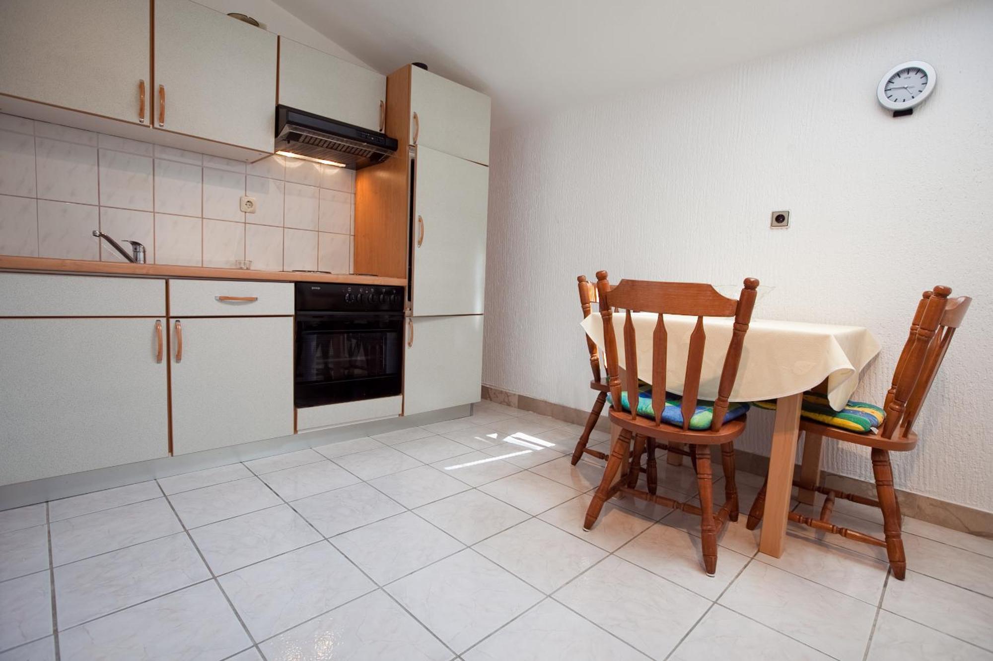 House Bilic Apartamento Baška Voda Exterior foto