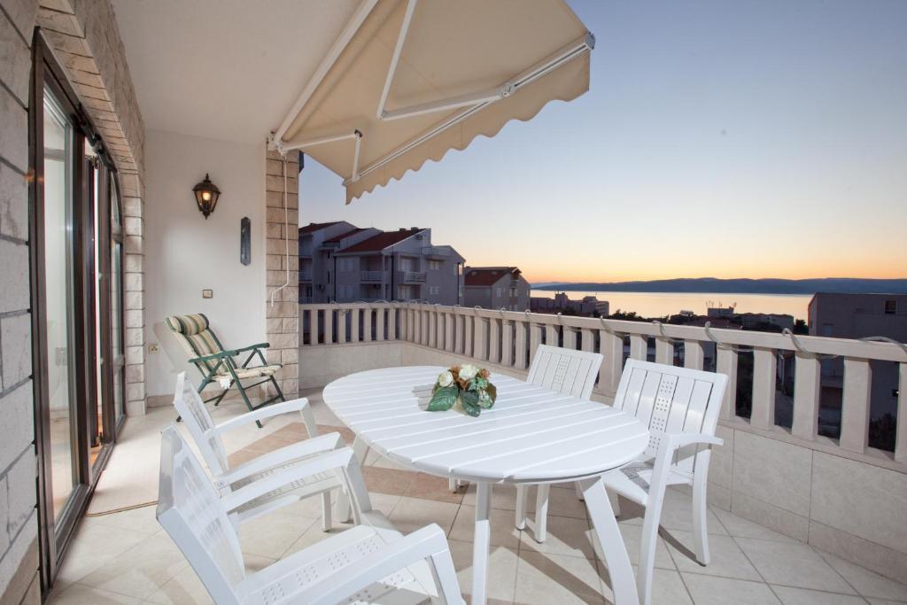 House Bilic Apartamento Baška Voda Quarto foto