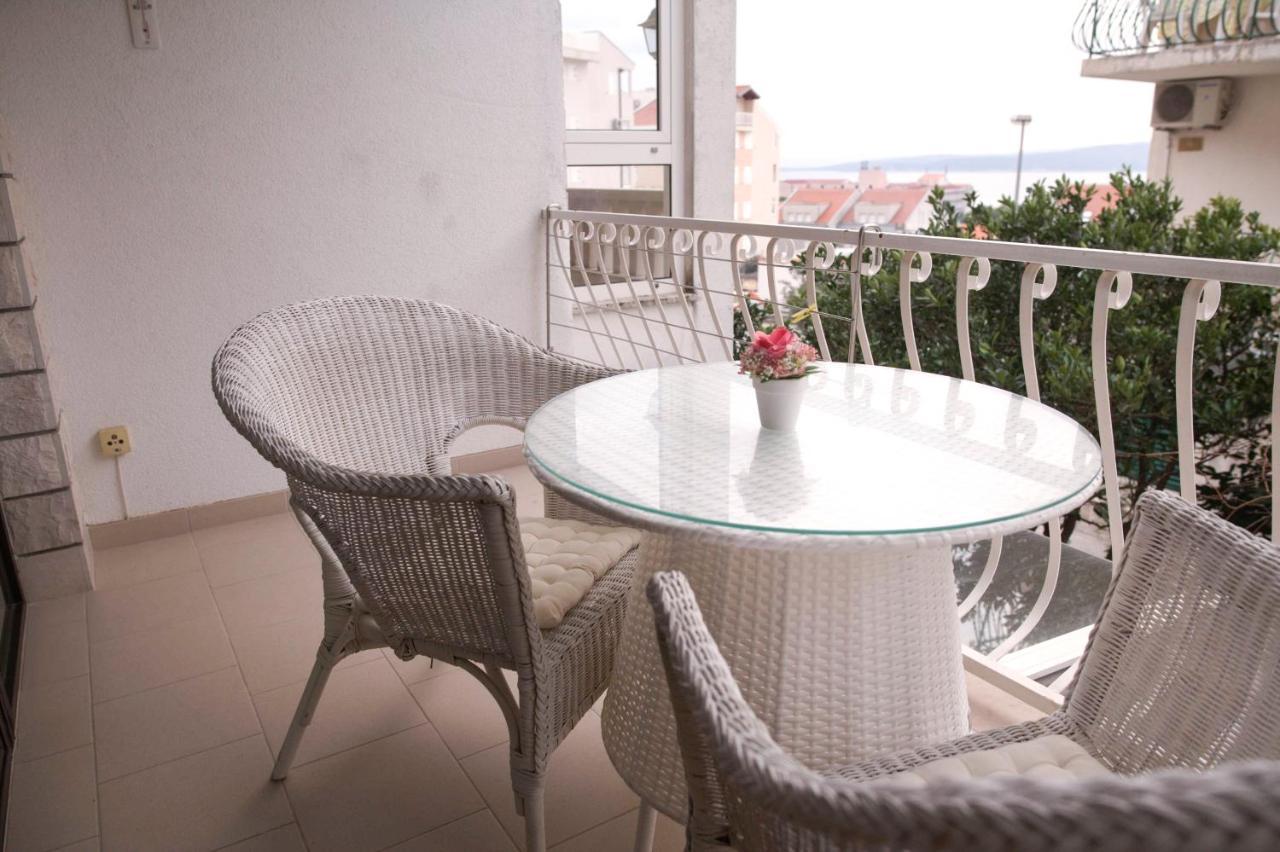 House Bilic Apartamento Baška Voda Exterior foto
