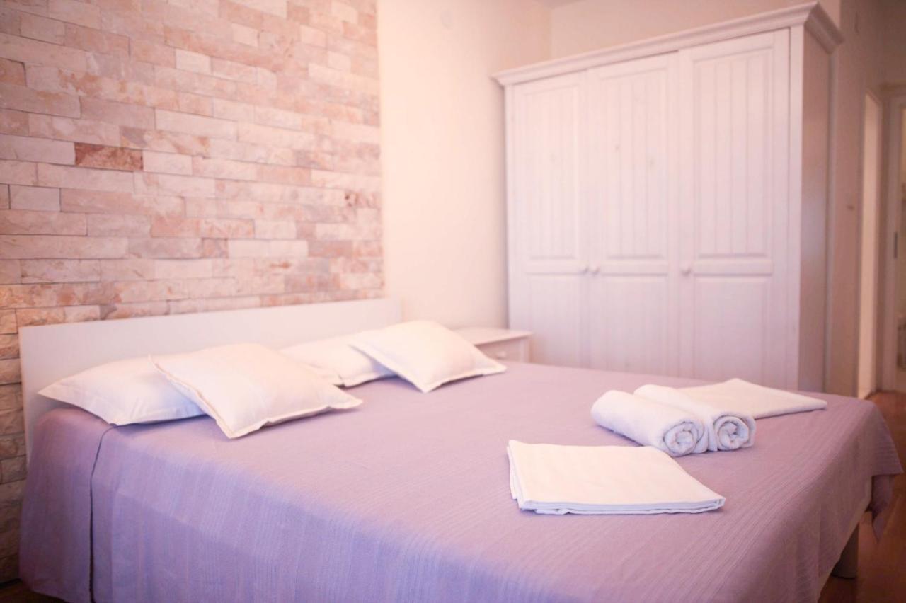 House Bilic Apartamento Baška Voda Exterior foto