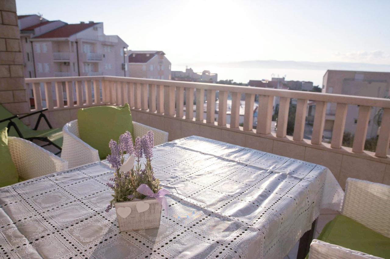 House Bilic Apartamento Baška Voda Exterior foto
